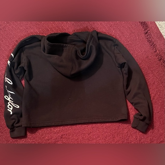 Converse cropped Hoodie with Iconic Logo - Picture 2 of 3